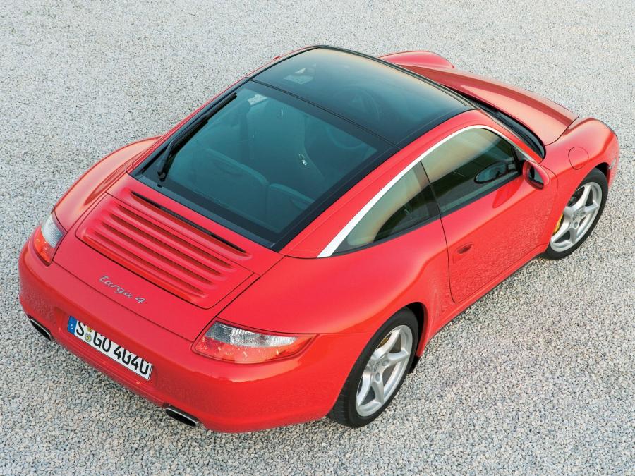  Porsche 911 Targa 4 2005 года  (фото 16 из 22)